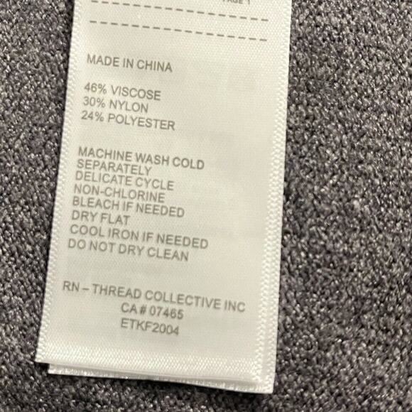 ELLEN TRACY Sweater Crew Neck Side Snap Womens Small Grey Lagen Look Preppy Norm - Picture 9 of 9